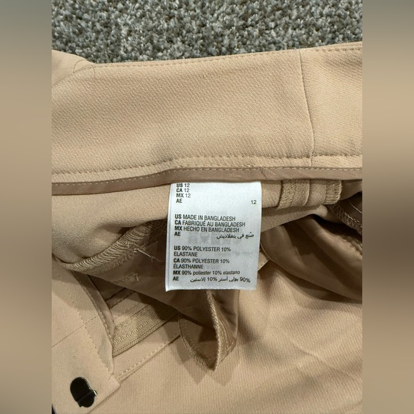 NWOT Bar III Cropped Pants Tan Size 12 - Picture 7 of 9
